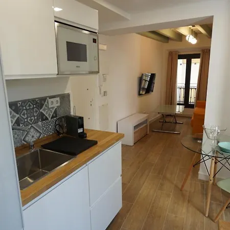 דירה Rentalsevilla Cardenal Cervantes Iii